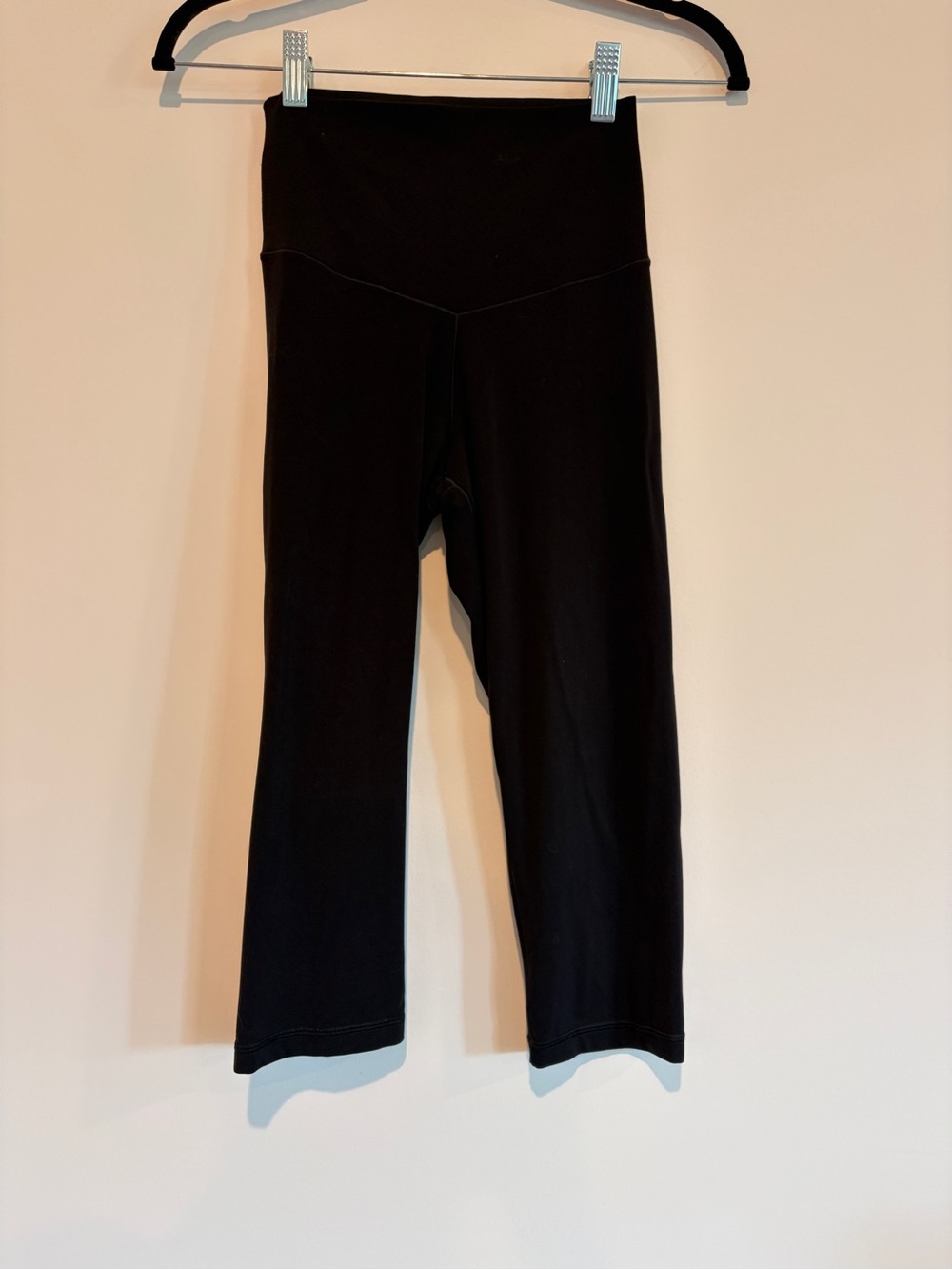 Aerie S/P Black OFFLINE Real Me XTRA High Waisted Capri Athletic Leggings
